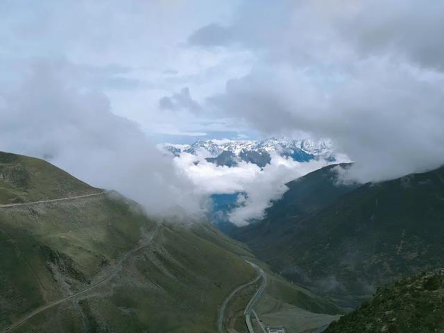 川西北花海风景，两天一夜川西秘境之旅