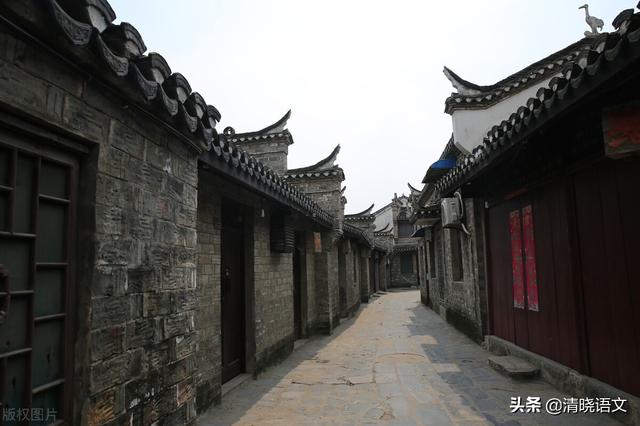 总也倒不了的老屋，总也倒不了的老屋课文（或许我们每个人的心中都有一个老屋）