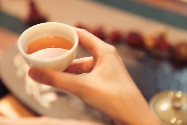 中国十大茶叶排行榜 分别是哪些品牌，中国十大茶叶排行榜（中国十大茶叶应该如何排名）