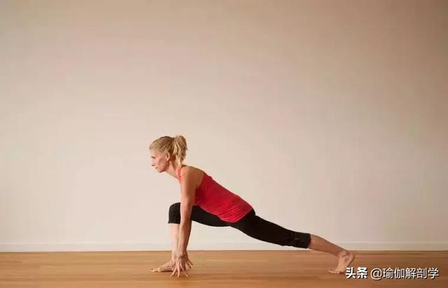 拜日式瑜伽的好处，拜日式瑜伽的好处总结（生活需要一点仪式感）