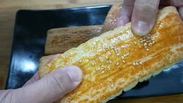 怎样在家做饼干，怎样在家做饼干简单做法（面粉里加2个鸡蛋）