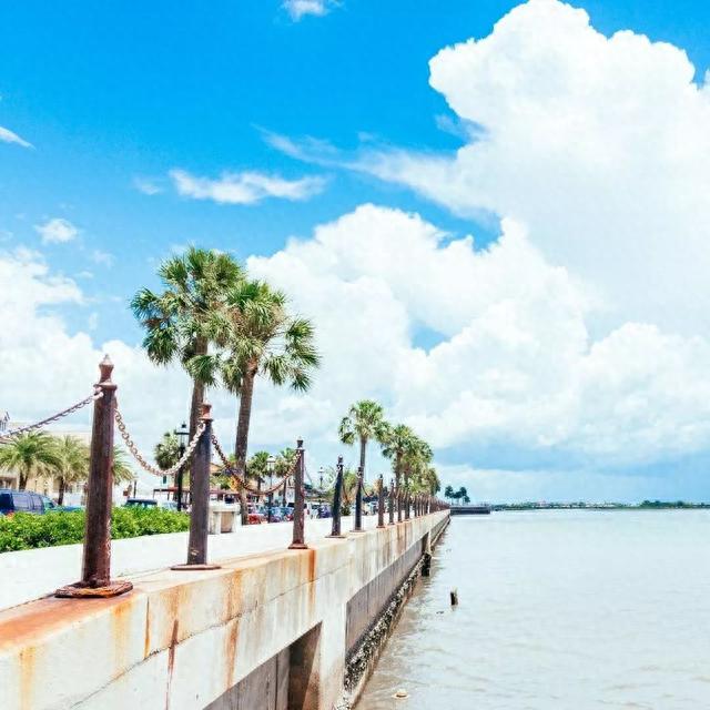 圣奥古斯汀:有种魅力,敌过流年