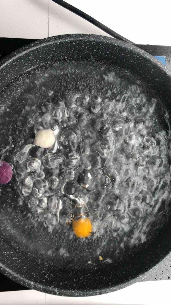 芋圆怎么做最好吃，如何做芋圆好吃（自制好吃的芋圆）