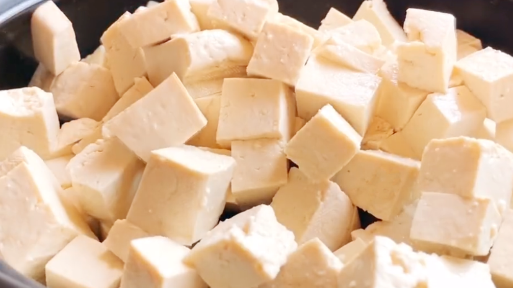 圖片[2]-【煎雞蛋豆腐】做法步驟圖 外焦里嫩 太香了-起舞食譜網(wǎng)