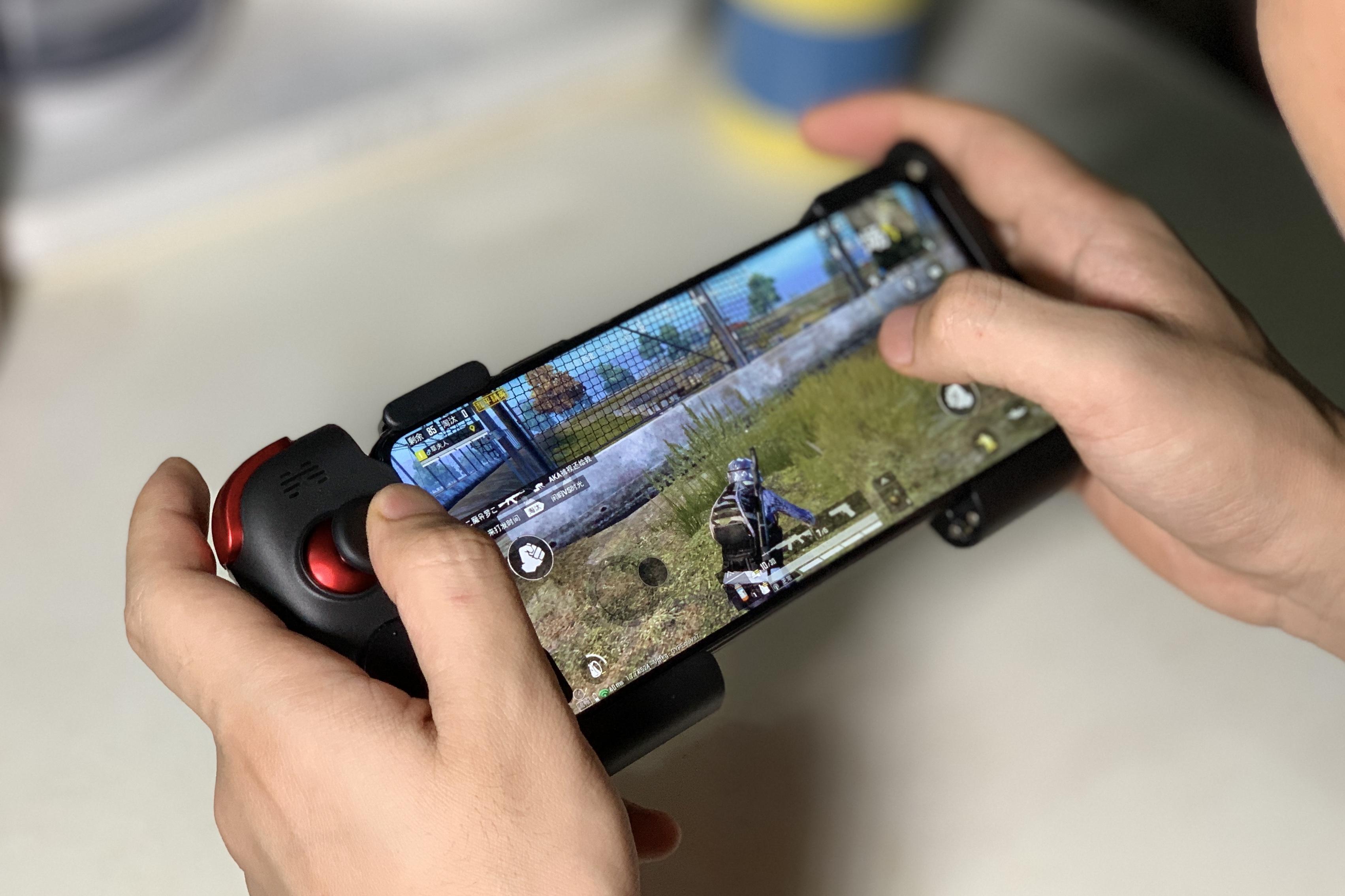 北通手柄怎么连接手机，北通手柄连接手机（北通推出G2游戏手柄）