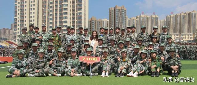 总裁的替身前妻冠华居燕子717微博，燕子712原创歌曲（晋城一中学子接力传承继续一中执教）