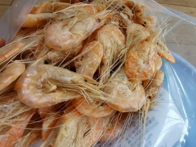 怎么炒干虾，怎样炒干虾好吃又简单（小小虾干搭配蔬菜炒一炒）
