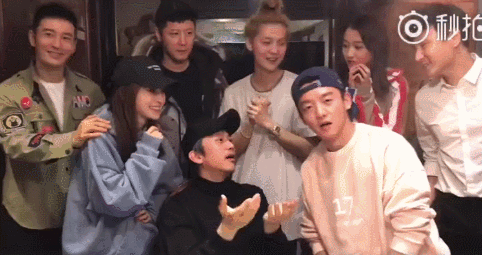 邓超年龄多大，奔跑吧兄弟里的成员年龄各多少岁（昔日跑男团仅陈赫送祝福）