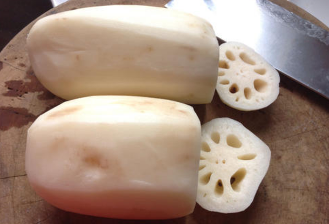 甜糯米莲藕怎么做，甜糯莲藕的做法（原来做糯米藕这么简单）