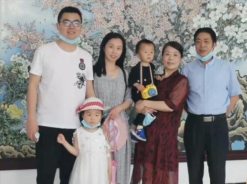 结婚三十年是什么婚，结婚30年是什么婚（姚师兵与许敏迎来珍珠婚）