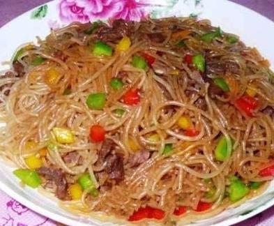江西炒粉正宗做法过程，江西家常美食之炒粉