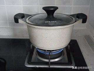 正宗韩式大酱汤做法家庭，一位韩国朋友传授的