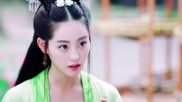 彭晓冉在电视剧灵魂摆渡里扮演什么角色，彭晓冉在电视剧灵魂摆渡里扮演什么角色了（《灵魂摆渡》里走出的3位小花）