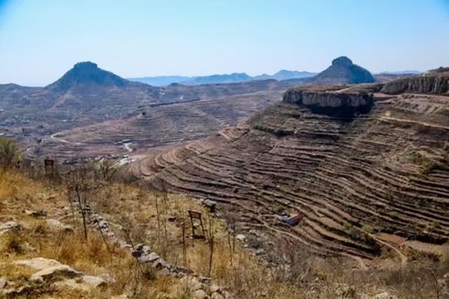 台儿庄战役简介，台儿庄战役的过程简短（中国军队29万战士参战、伤亡5万）