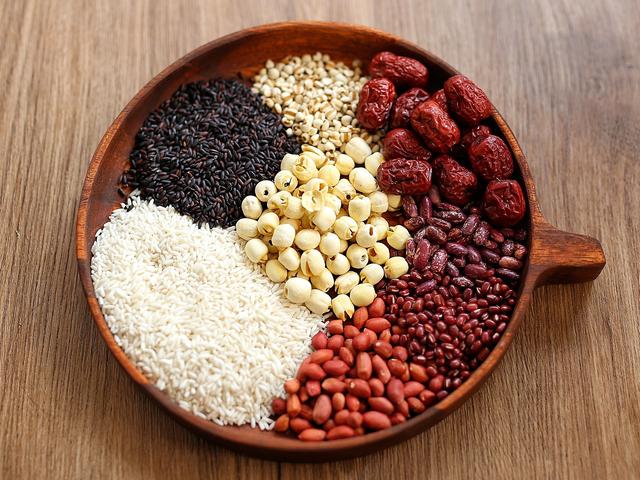 八宝粥材料是哪八种，八宝饭材料是哪八种（终于调配出好吃的八宝粥配方）