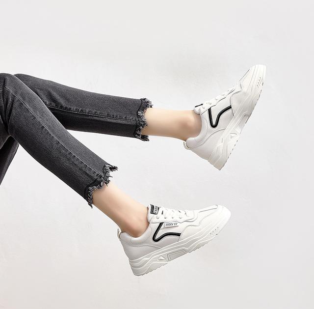 zhr是什么牌子的鞋，zhr的鞋子算名牌吗（ZHR女鞋  网红款小白鞋）