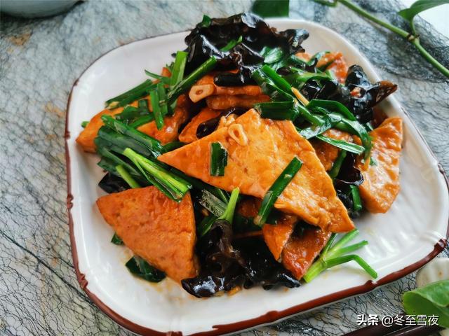 家常小炒素菜下饭冬季，适合上班族的10道素菜小炒