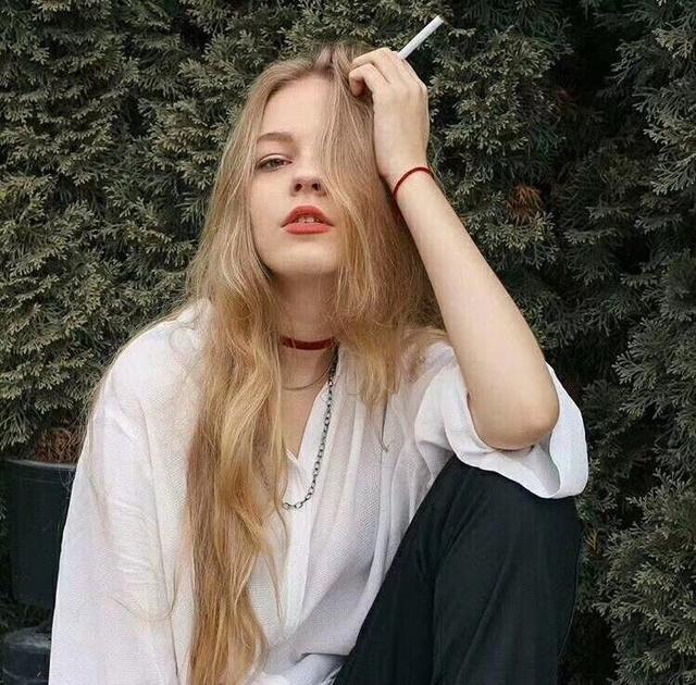 唯美女头，微信头像，唯美女头（女生头像 点赞变好看）