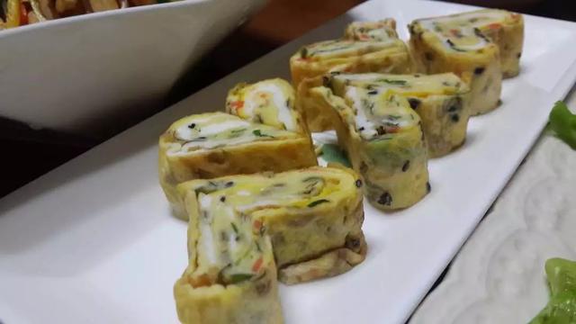 新鲜槟榔怎么吃，新鲜槟榔怎么吃好吃（jio颗槟榔直个飘”阿华大虾来收味）