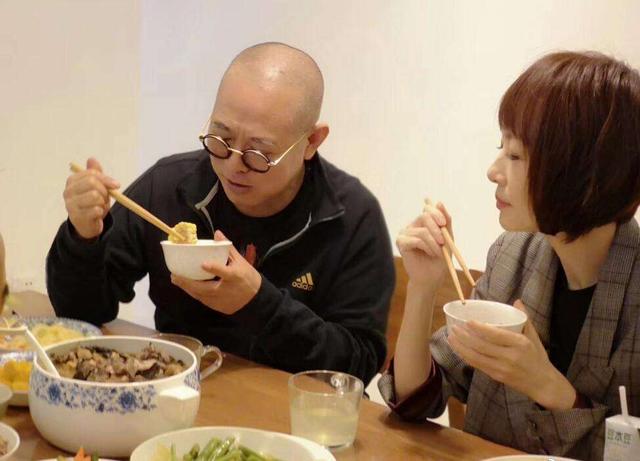 李苔蜜个人资料,李苔蜜(李连杰十分保护女儿隐私)