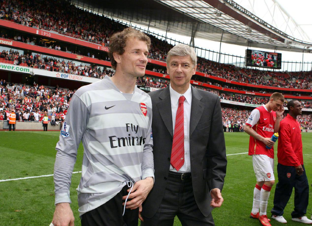 阿森纳不败赛季阵容，阿森纳不败赛季的阵容（如今13轮才赢了4场）