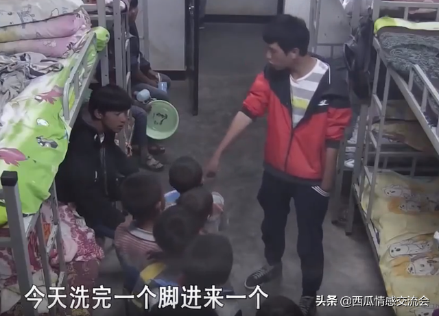 变形计高泽文回家了，变形计中的叛逆男孩