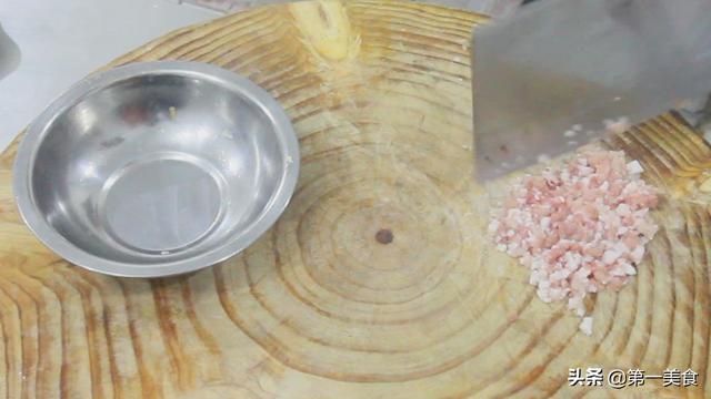 黄豆芽炒什么好吃，黄豆芽和什么一起炒好吃（厨师长教你做）