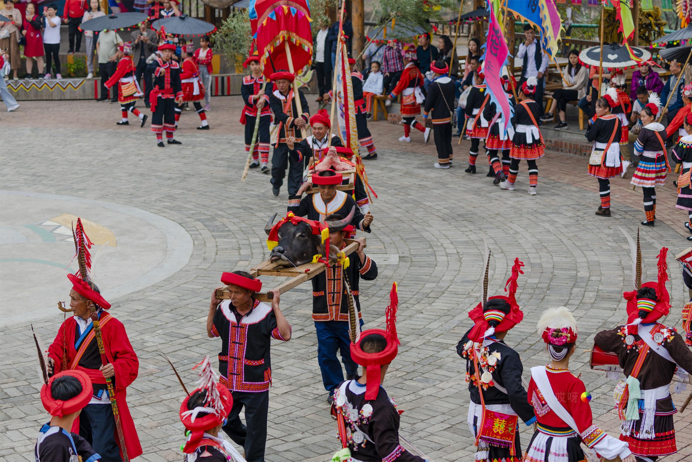 三,千年瑶寨盘王节耍歌堂