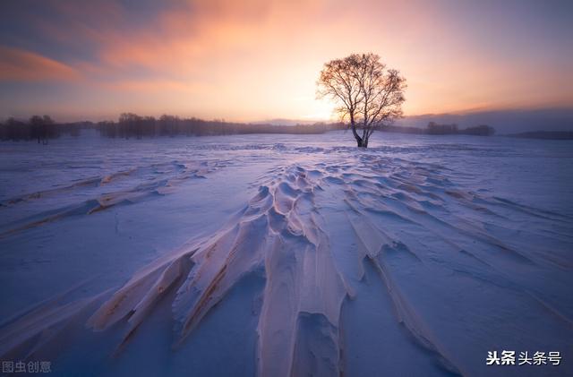 梦见黄金是什么预兆，梦见黄金是什么意思（梦见一个人，意味着他正在想你）
