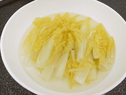 开水白菜的正宗做法，开水白菜的做法（这么简单的一道菜原来是国宴）