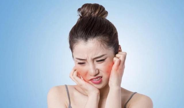 去角质产品哪个好，去角质的产品排名榜（轻松还你白嫩肌肤）