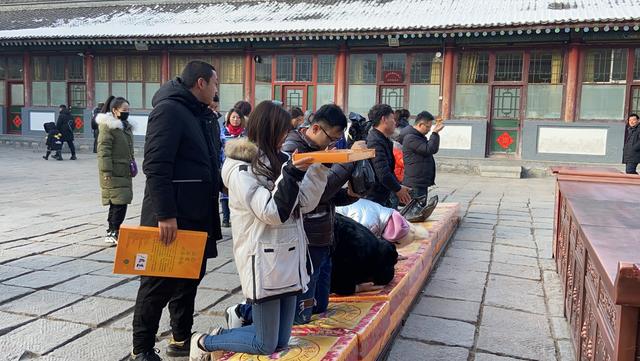 五爷庙的五爷是谁，五台山是文殊菩萨道场（五台山为什么千百年来香火不衰）