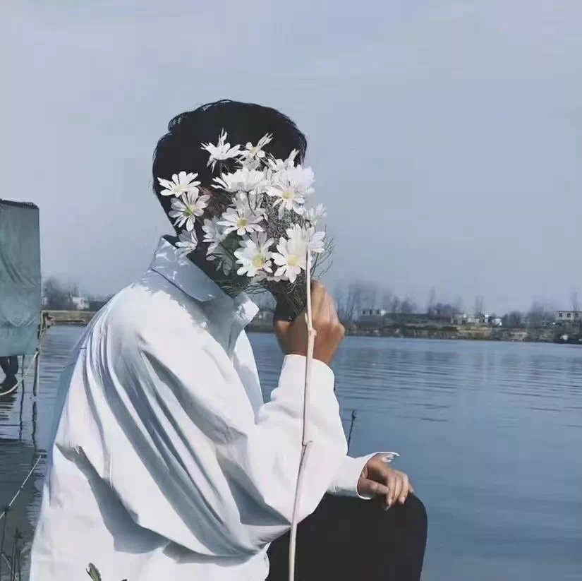 抖音头像女(抖音头像图片2022最火爆)