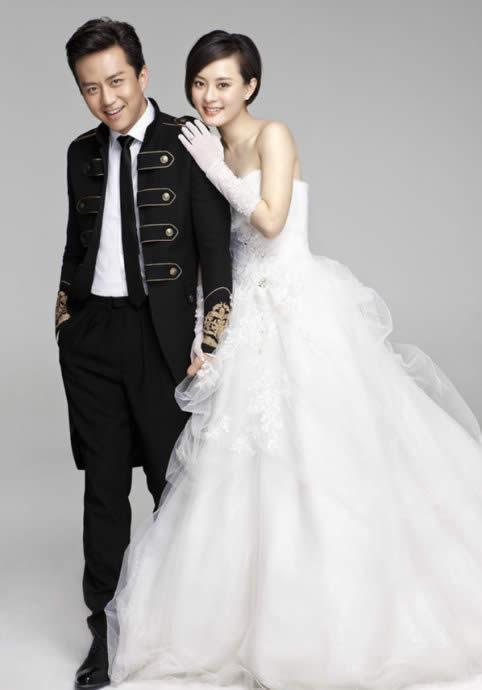 陈赫张子萱结婚照，陈赫和张子萱结婚照（邓超与孙俪珍贵结婚照曝光）