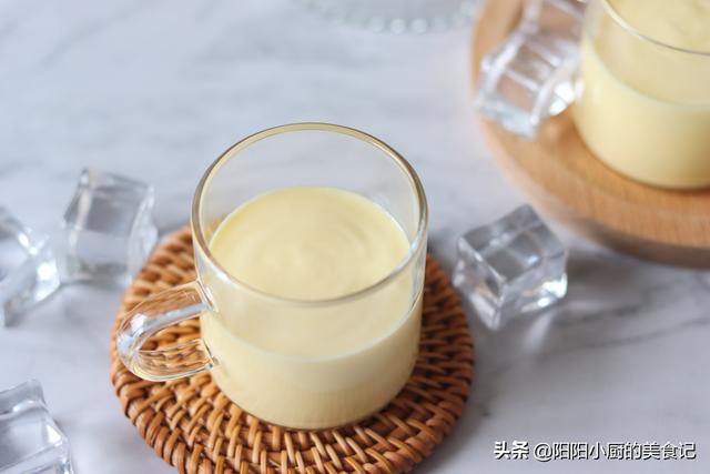 冰激凌可不可以放在热咖啡里，冰激凌可不可以放在热咖啡里喝（冰淇淋和咖啡的奇妙吃法）