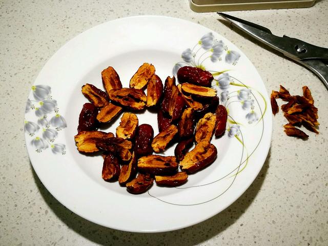 纯面粉发糕的做法大全，纯面粉发糕的做法大全集（看完这篇什么口味都会做了）