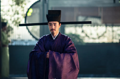 宋仁宗传位给谁，宋仁宗传位给谁（但其实是两代人的无奈）