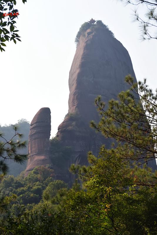 丹霞山陰陽石圖片,廣東丹霞山陽元石圖片(廣東丹霞山遊記 下>)