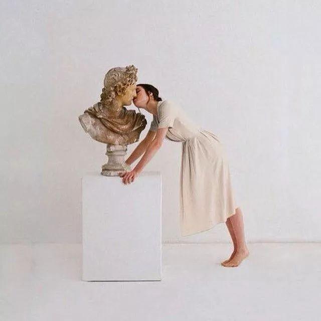 crush是什么意思，crush什么意思（为什么我很容易看上一个人）