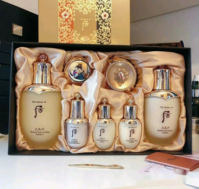 韩国护肤品牌排行榜，护肤品排行榜前10名（韩系4大“护肤套盒”是哪些）