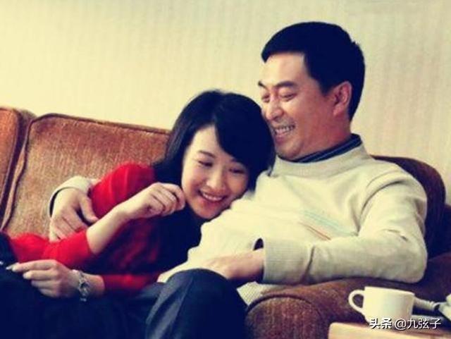 张嘉译妻子，二婚娶富婆的张嘉益（张嘉译妻子杜珺）