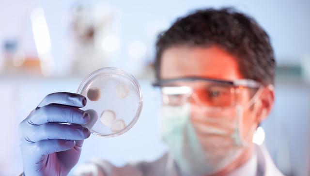 医用面膜能长期使用吗，医用面膜能不能长期使用（医用面膜竟然和普通面膜差别这么大）