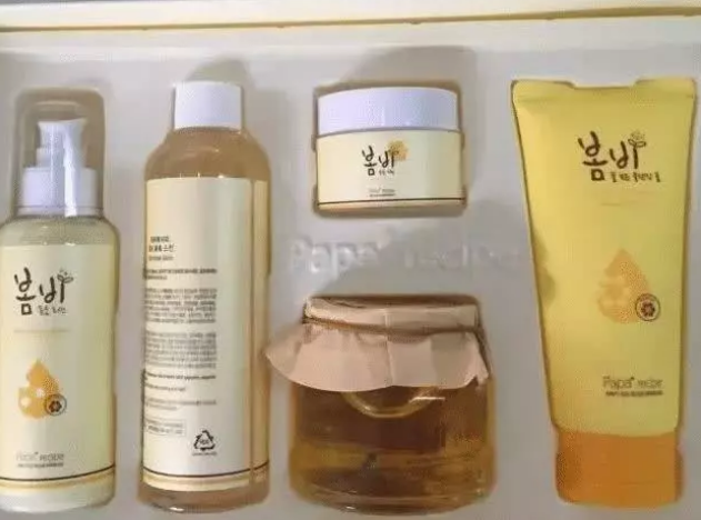 辨别菲诗小铺洗面奶真假方法，菲诗小铺洗面奶哪里生产的（假冒化妆品只卖中国）