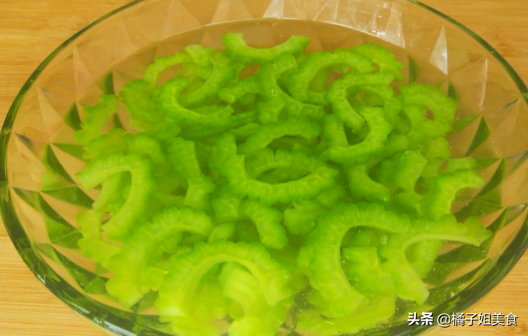 圖片[4]-夏日消暑新寵 雪碧苦瓜 做法超簡單 清涼爽口-起舞食譜網