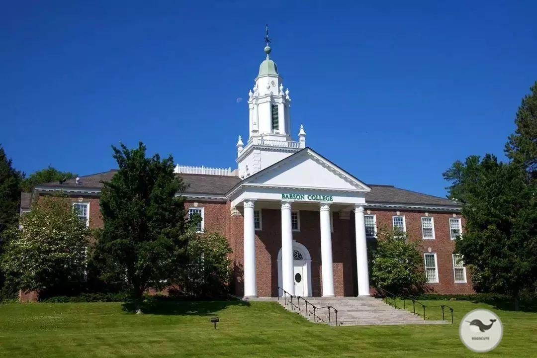 对留学生最好的30所美国大学，留学生希望在美国学校获得什么？