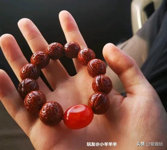 桃核手串的正确盘法（盘了8年的桃核）