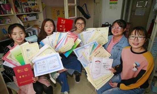 国家励志奖学金多少钱，昆明文理学院奖学金标准助学金评定标准（大学至少有5种奖学金）