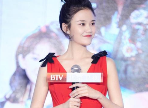 岳红的前夫是谁，国家一级演员岳红23岁成影后