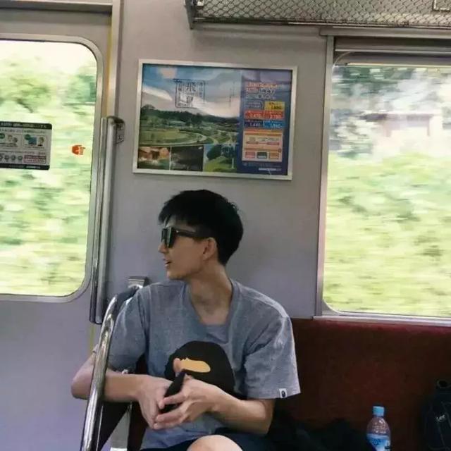 单身汪专用情头，微信头像，单身汪专用情头（超级甜的100张情侣头像拿好不谢）