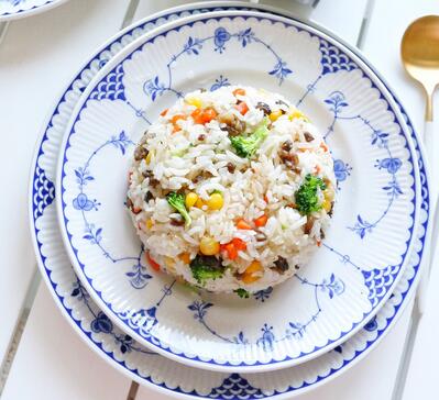 图片[6]-【牛肉杂蔬炒饭】做法步骤图 但营养全面 常吃促进孩子骨骼发-起舞食谱网